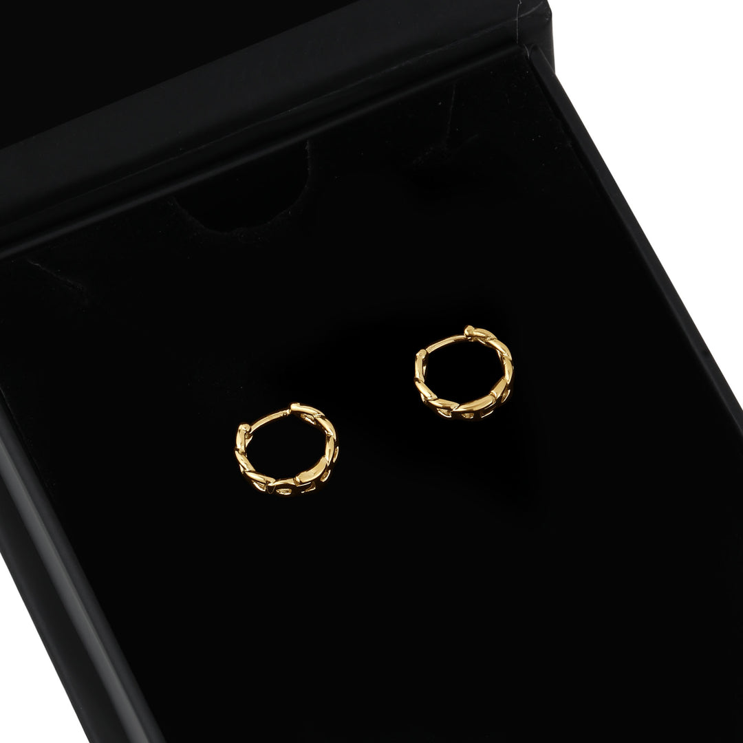 Cuban Link Huggie Earrings | Earrings by DORADO