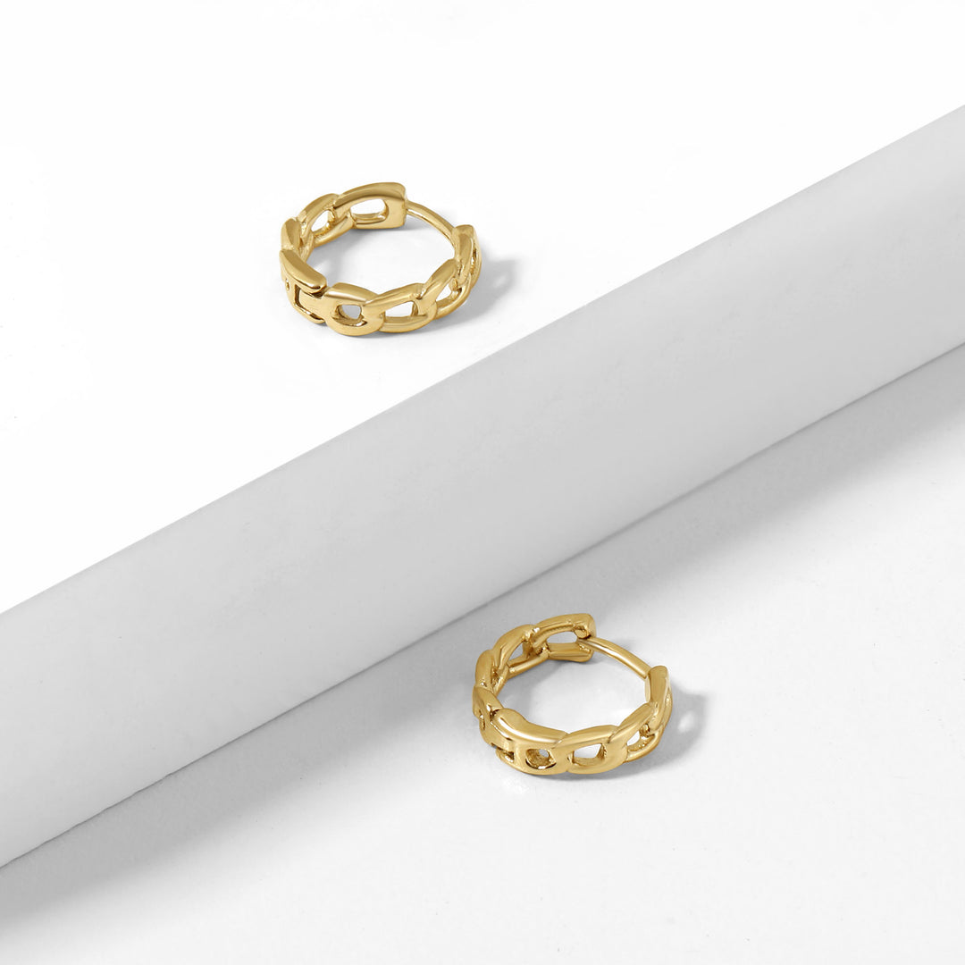 Cuban Link Huggie Earrings | Earrings by DORADO