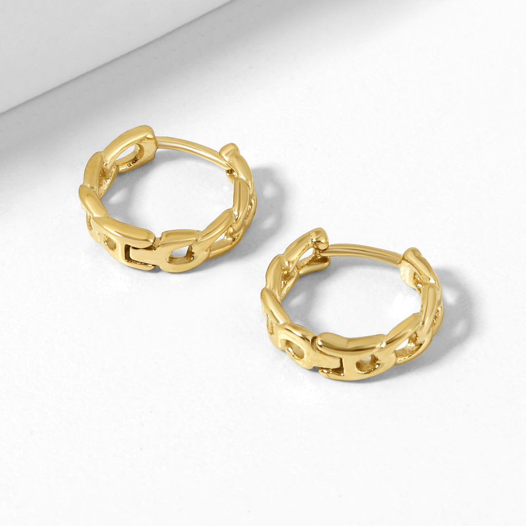 Cuban Link Huggie Earrings | Earrings by DORADO