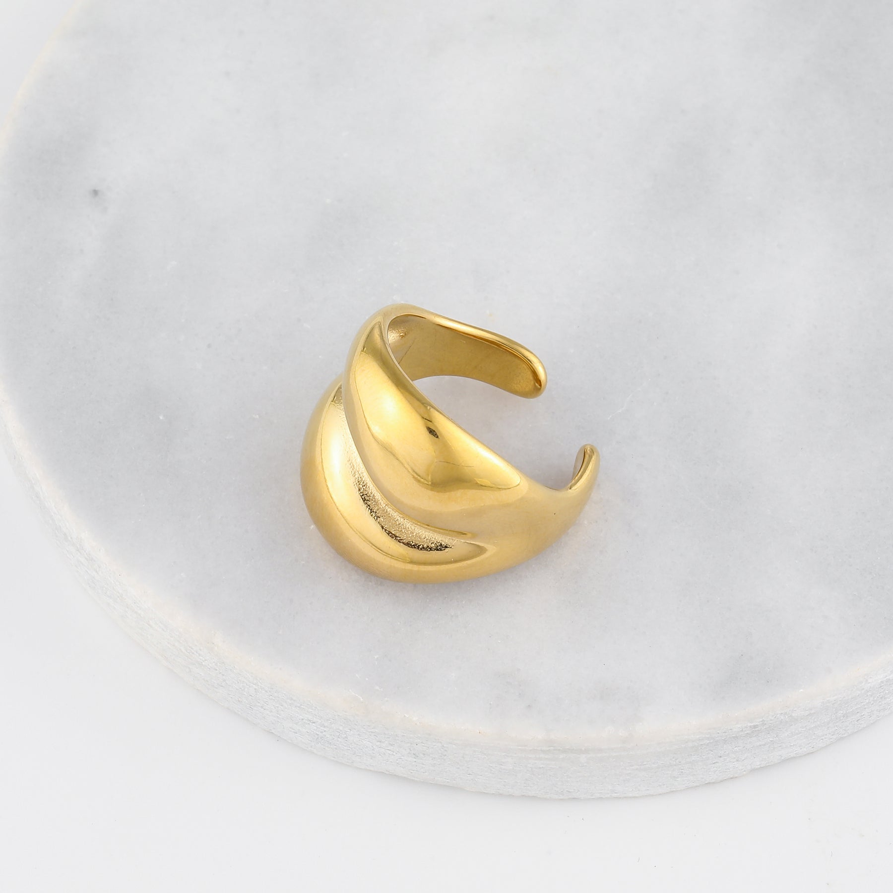 Crossover Dome Ring | Rings by DORADO