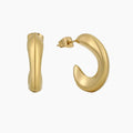 Minimal Twist Earrings | Earrings by DORADO