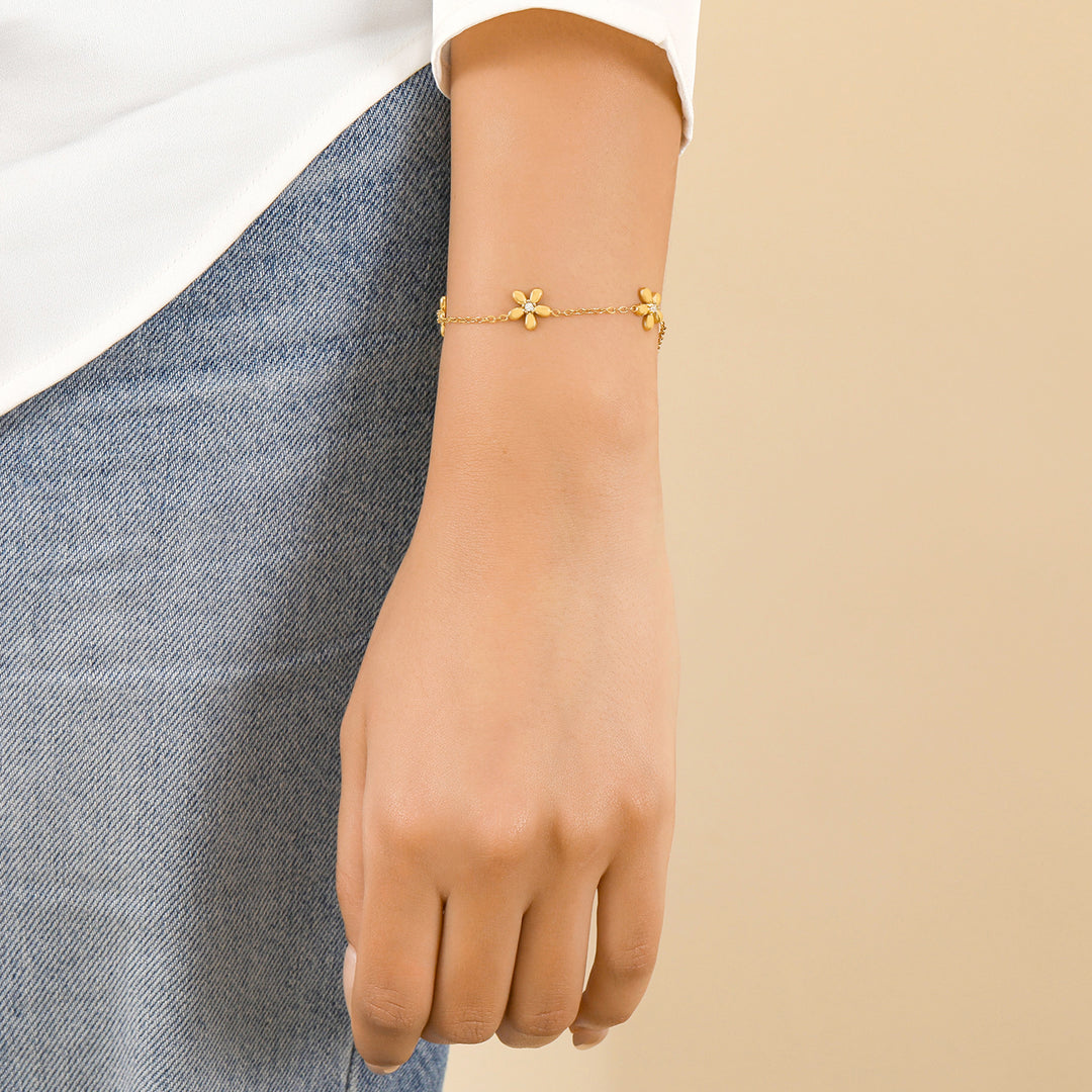 Multi Flower Bracelet | Bracelets by DORADO