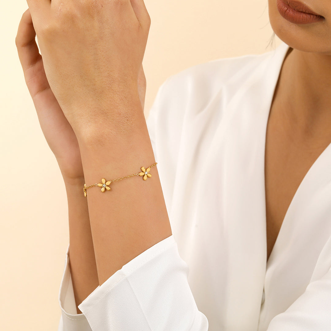 Multi Flower Bracelet | Bracelets by DORADO