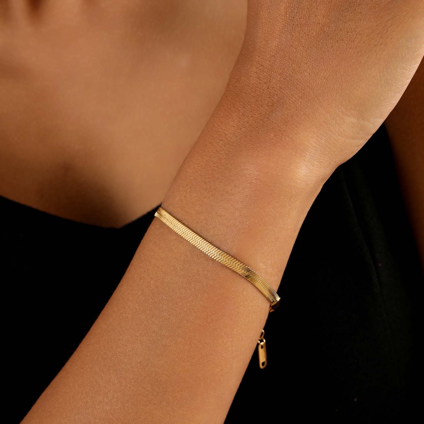 Herringbone Bracelet - 4mm | Bracelets by DORADO