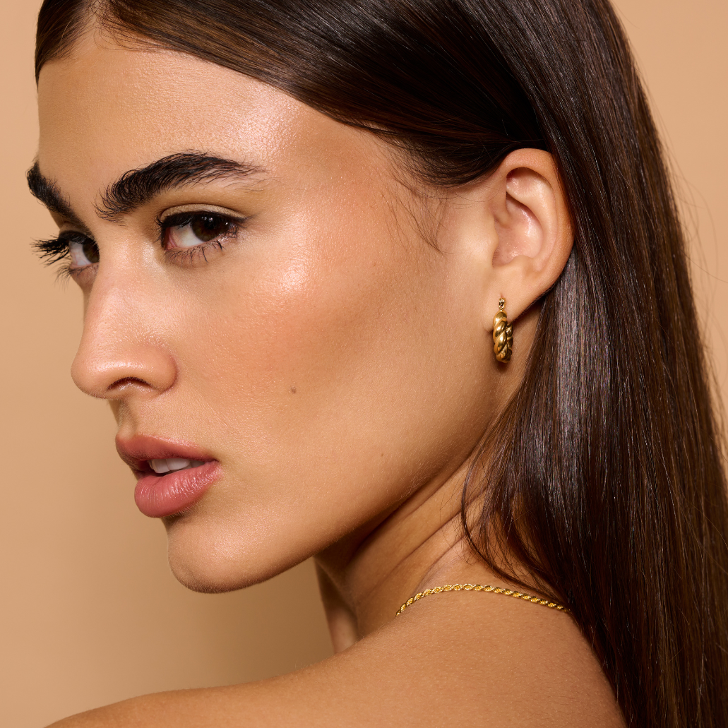 Twist Hoop Earrings | Earrings by DORADO